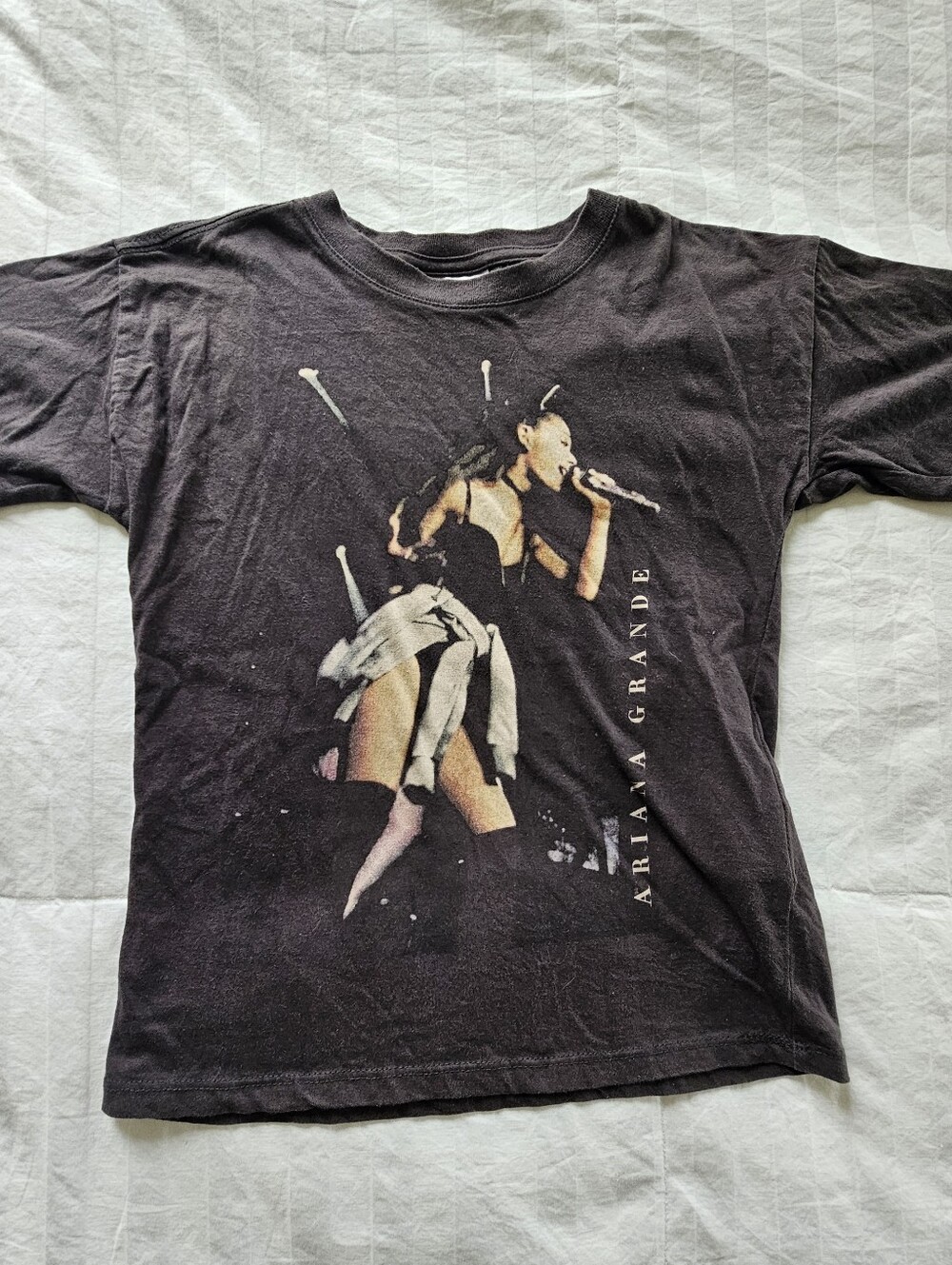 Cotton On X Ariana Grande Band Pop Graphic T-shirt, Size 7